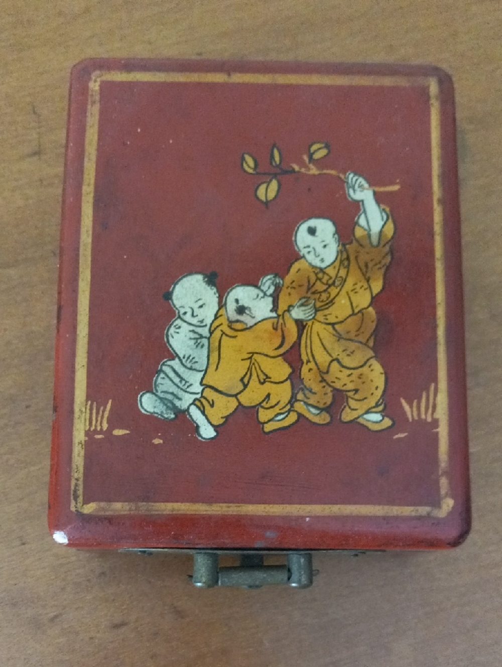 Handpainted Chinese Rosewood Trinket Box - Picture 2 of 8